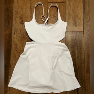Abercrombie athletic dress
Size: small